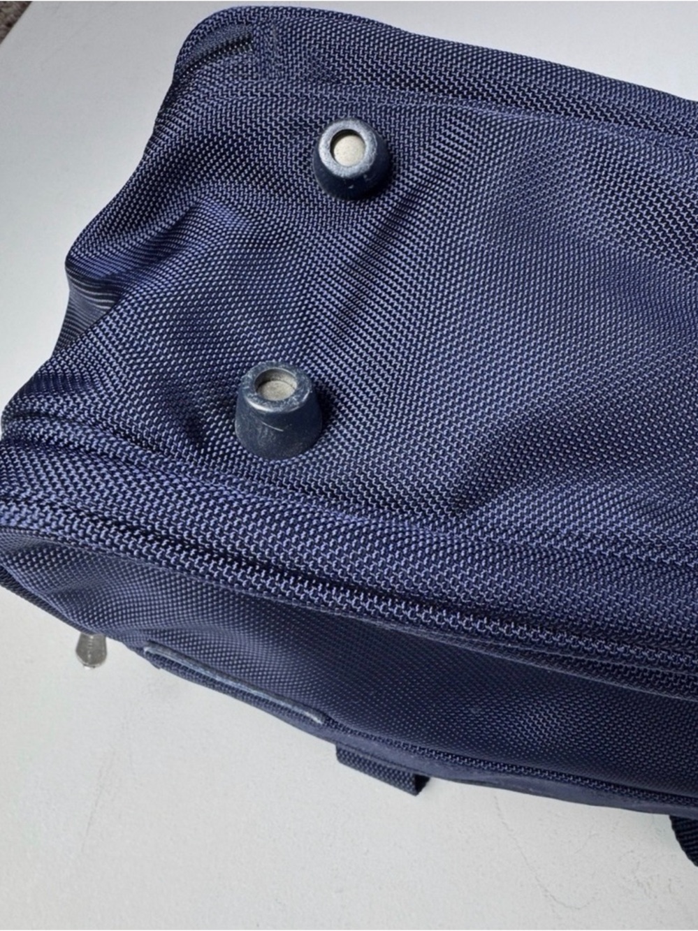 Briggs & Riley Baseline Cabin Bag | Navy | USA Designed - Picture 8 of 10